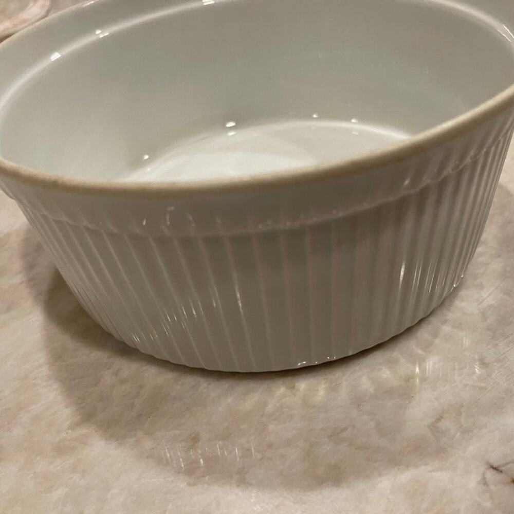 Apilco France vintage pleated porcelain souffle' dish 7-3/4”